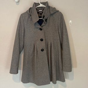 Women’s grey coat